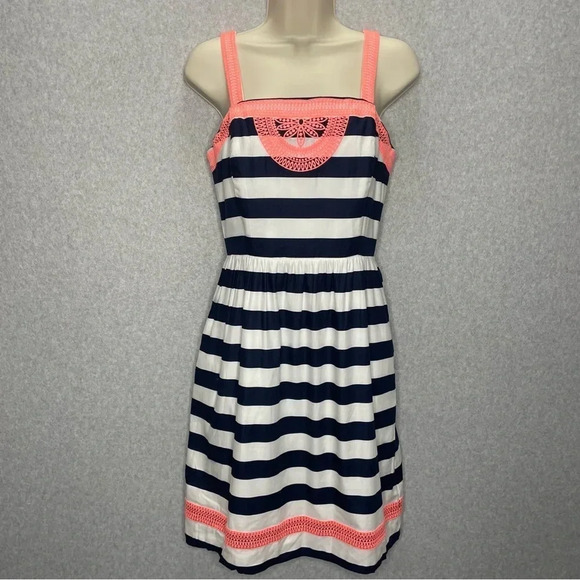 Vineyard Vines Nautical Navy Blue White Striped Embroidered Trim Dress - Picture 1 of 12